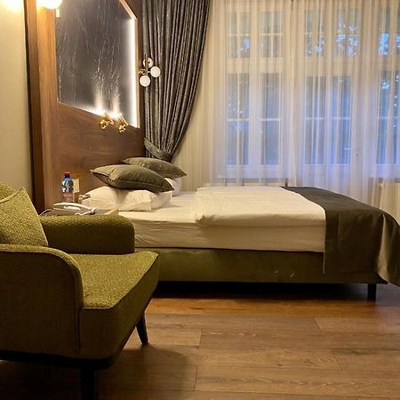 Pensjonat - Restauracja Zolty Domek Щецінек Екстер'єр фото